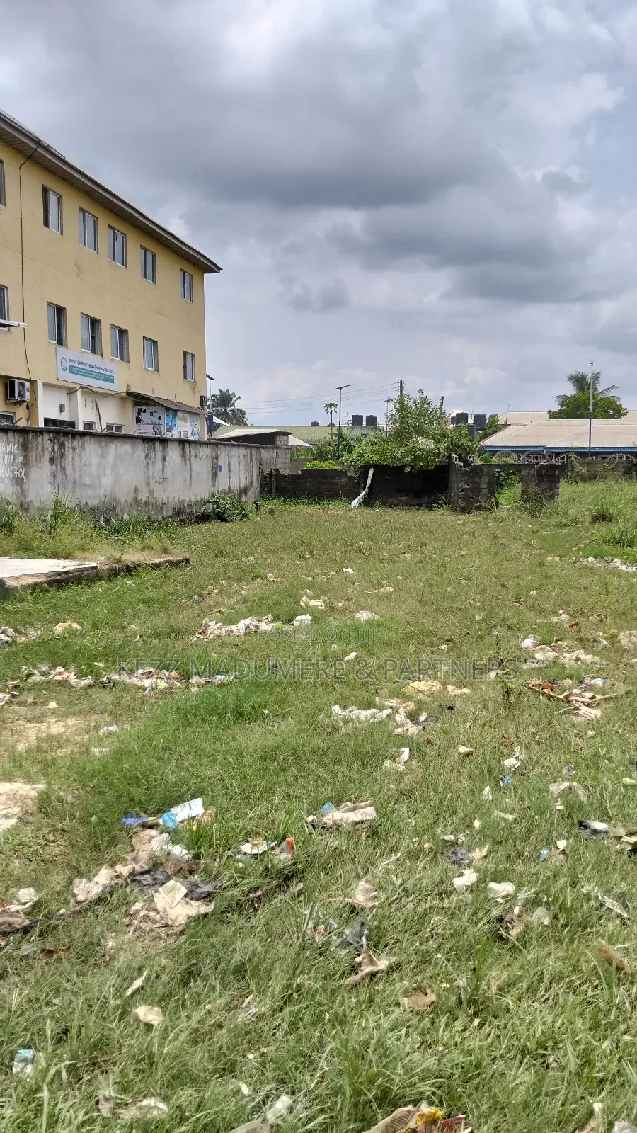 For Sale: 2 Plots on Eastwest Major Rd by MTN at Alakahia,Ph in Port-Harcourt