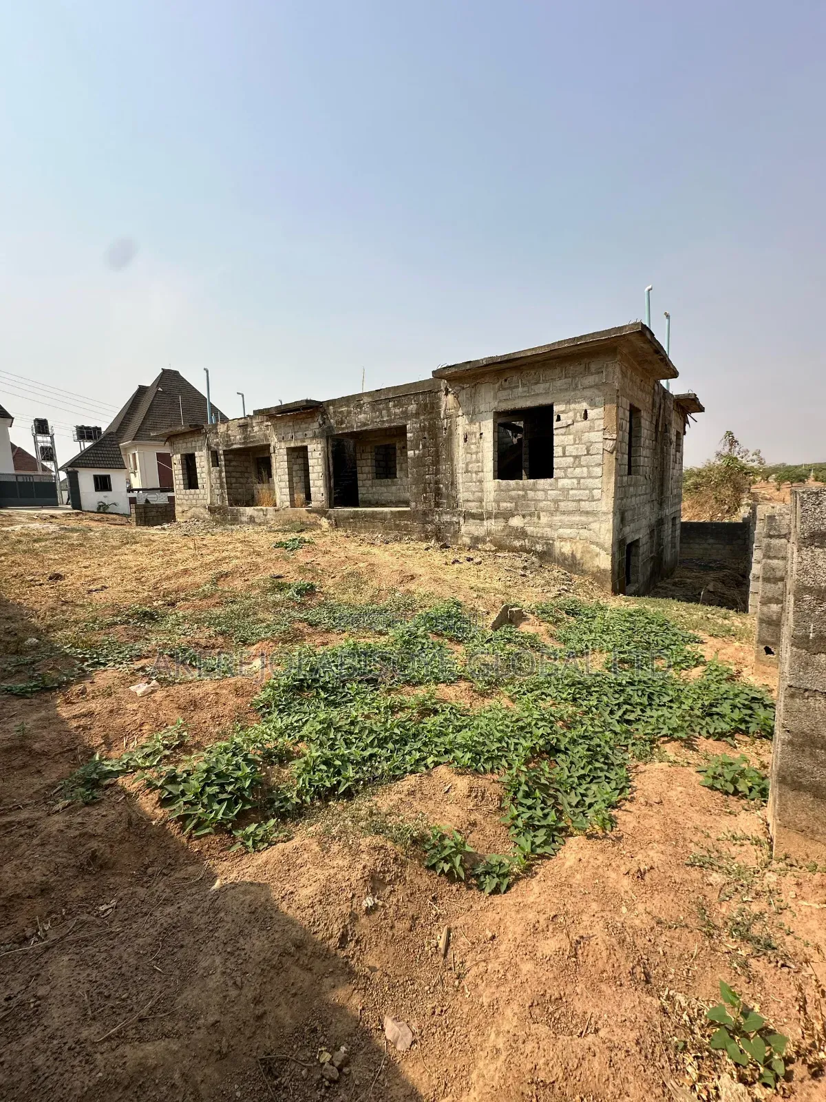 2bdrm Block of Flats in Nnpc Estate Lifecamp for sale in Life Camp