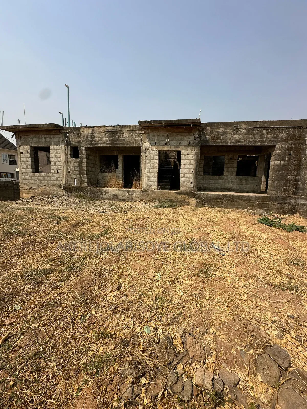 2bdrm Block of Flats in Nnpc Estate Lifecamp for sale in Life Camp