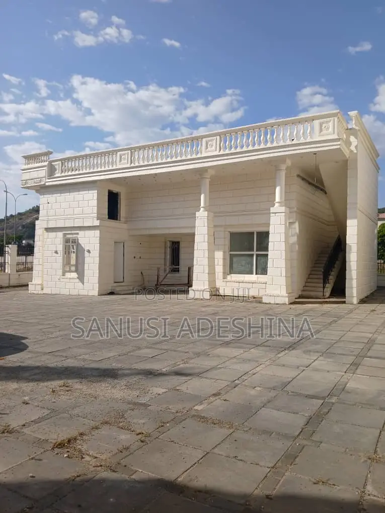 7bdrm Duplex in Katampe Extension,At for sale in Katampe Extension