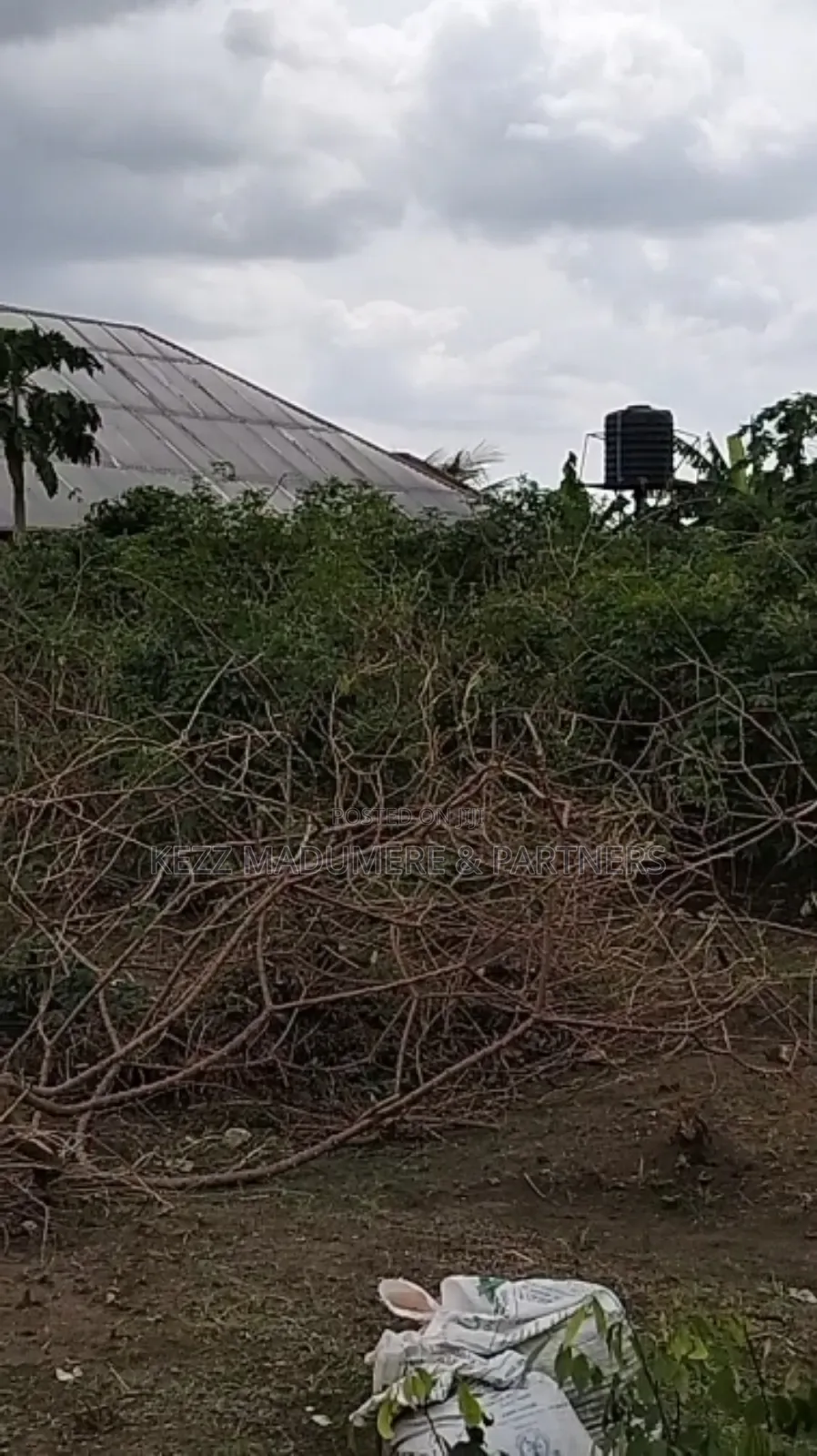 For Sale: 51⁄2 Plots Eneka Link Rd Ph in Port-Harcourt