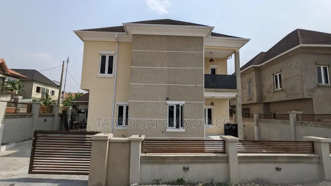 4bdrm Duplex in Bodija for sale in Bodija