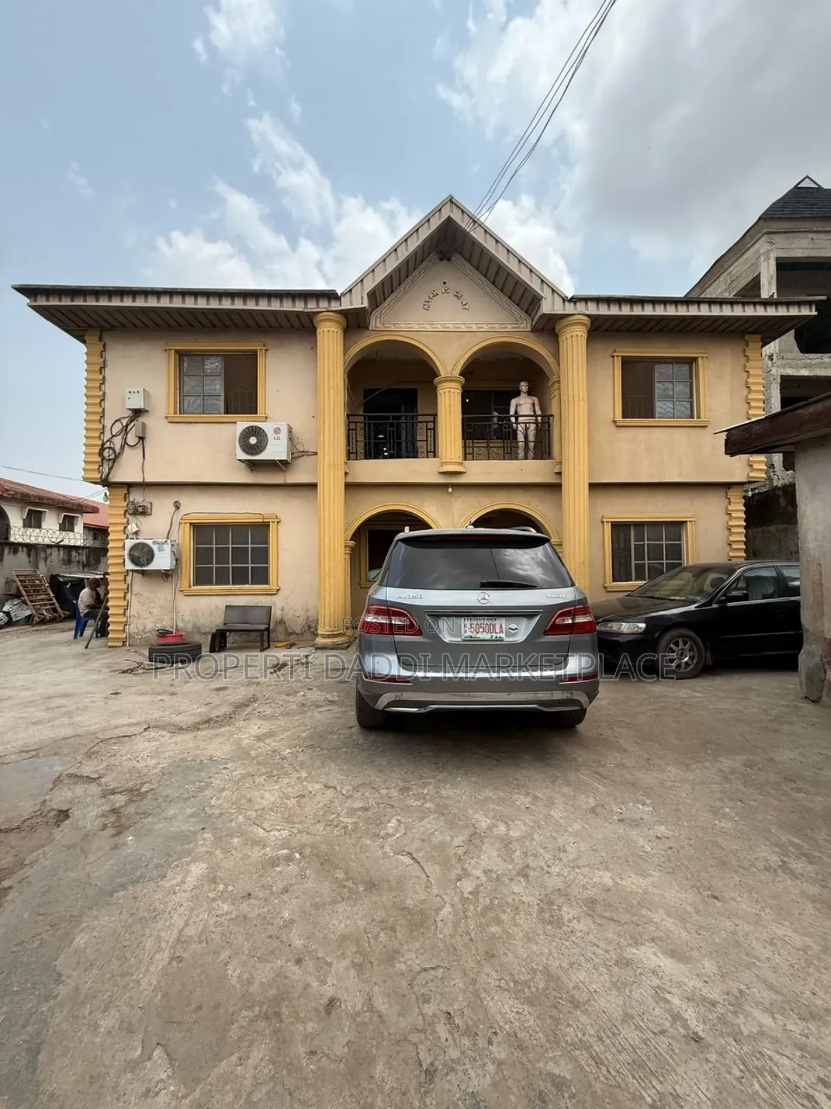 Commercial Building for Sale:- Flats and Shops Facing the Rd in Ipaja Road