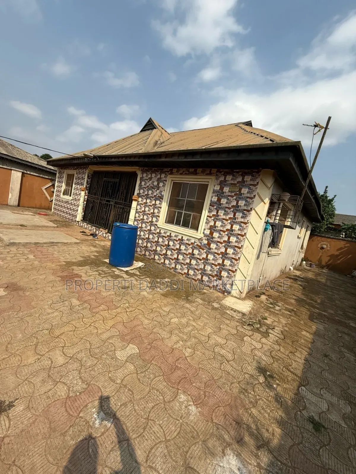 3bdrm Bungalow in Ayobo for sale in Ayobo