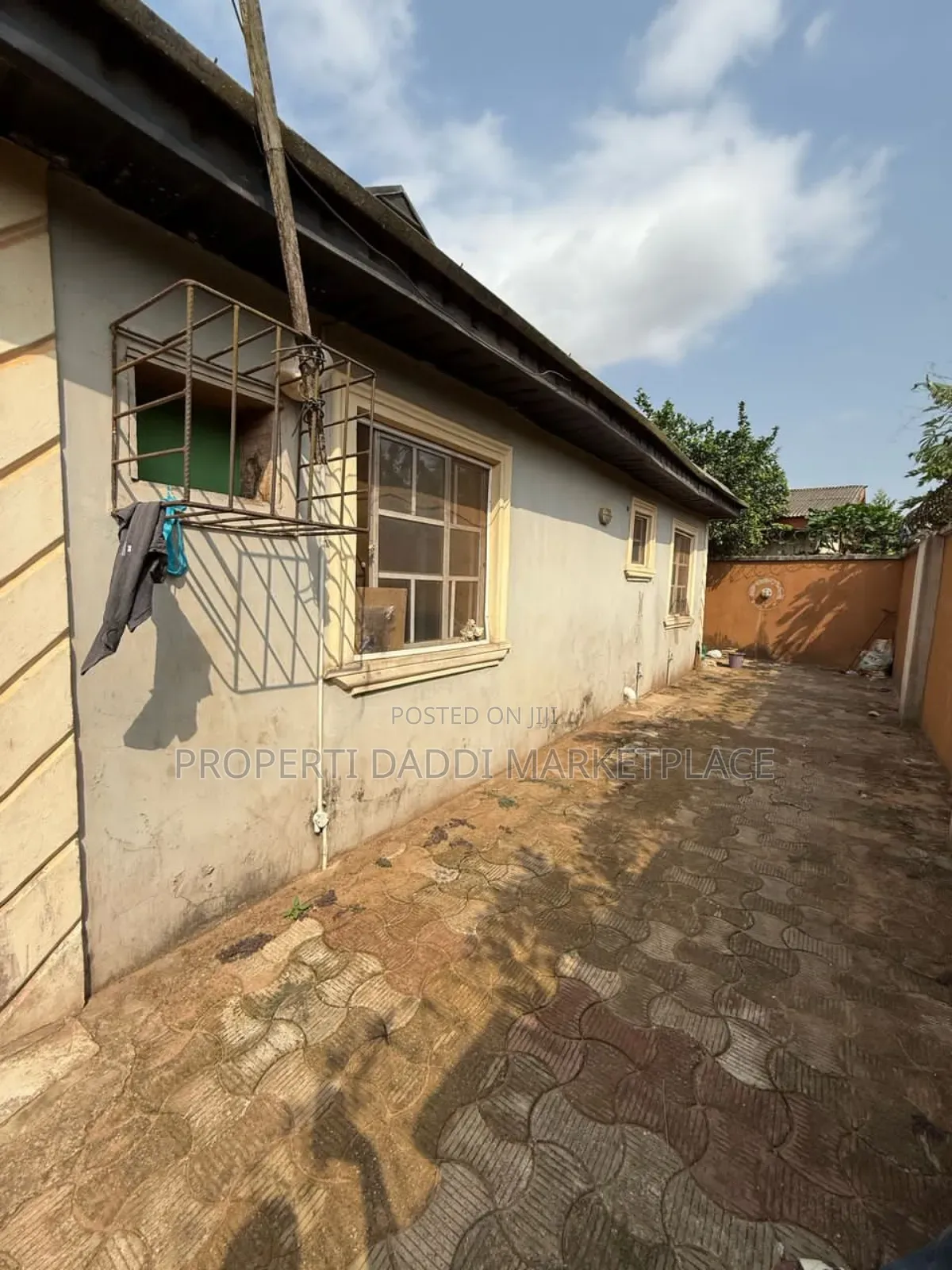 3bdrm Bungalow in Ayobo for sale in Ayobo