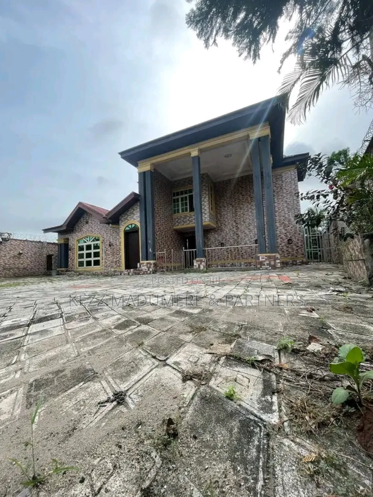 7bdrm Duplex in Rumuaghulu Port for sale in Port-Harcourt