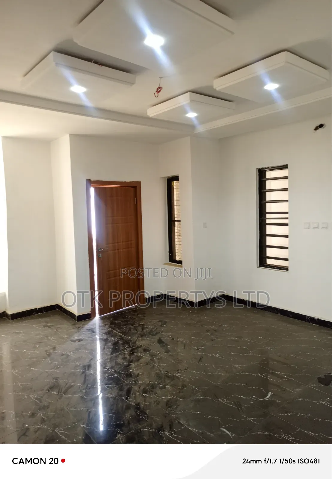 4bdrm Duplex in By Navy Quarters for sale in Jahi