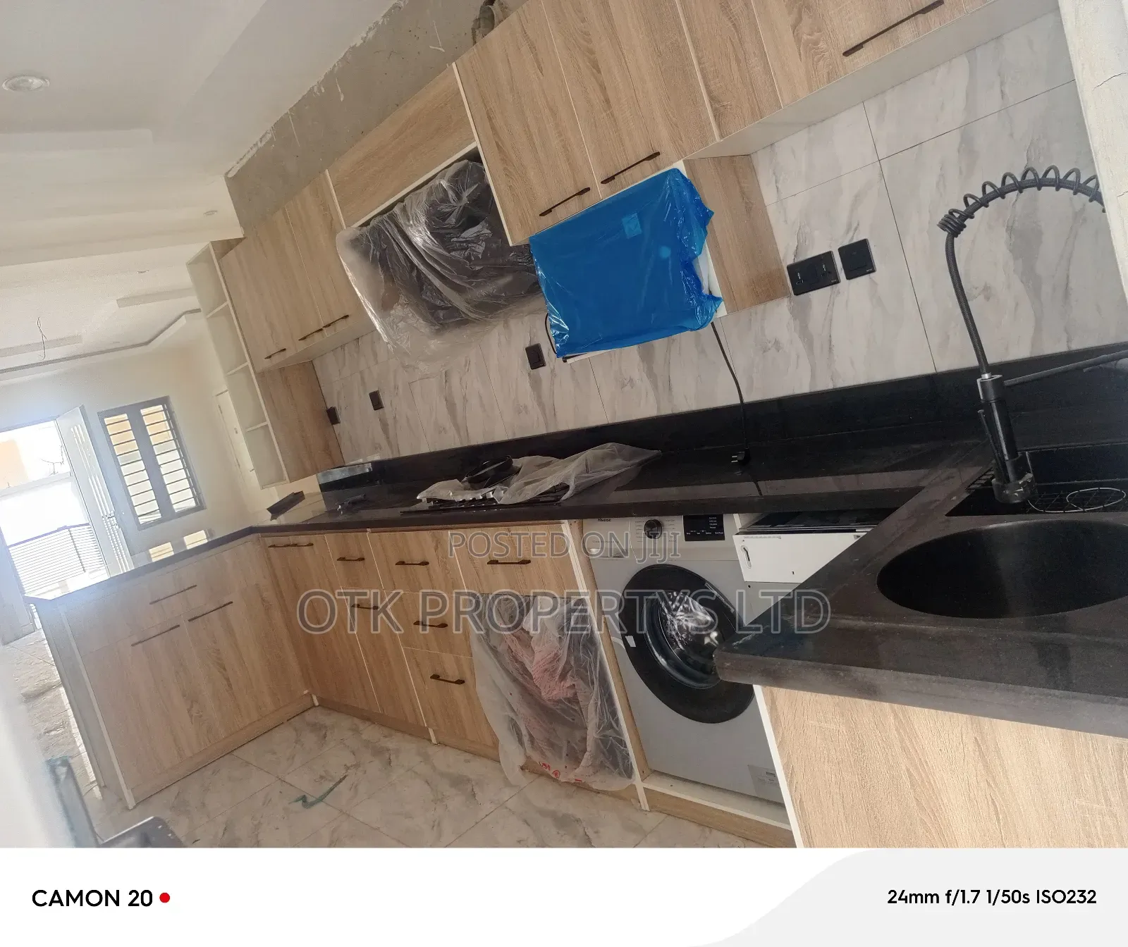 3bdrm Block of Flats in By Navy Quarters for sale in Jahi