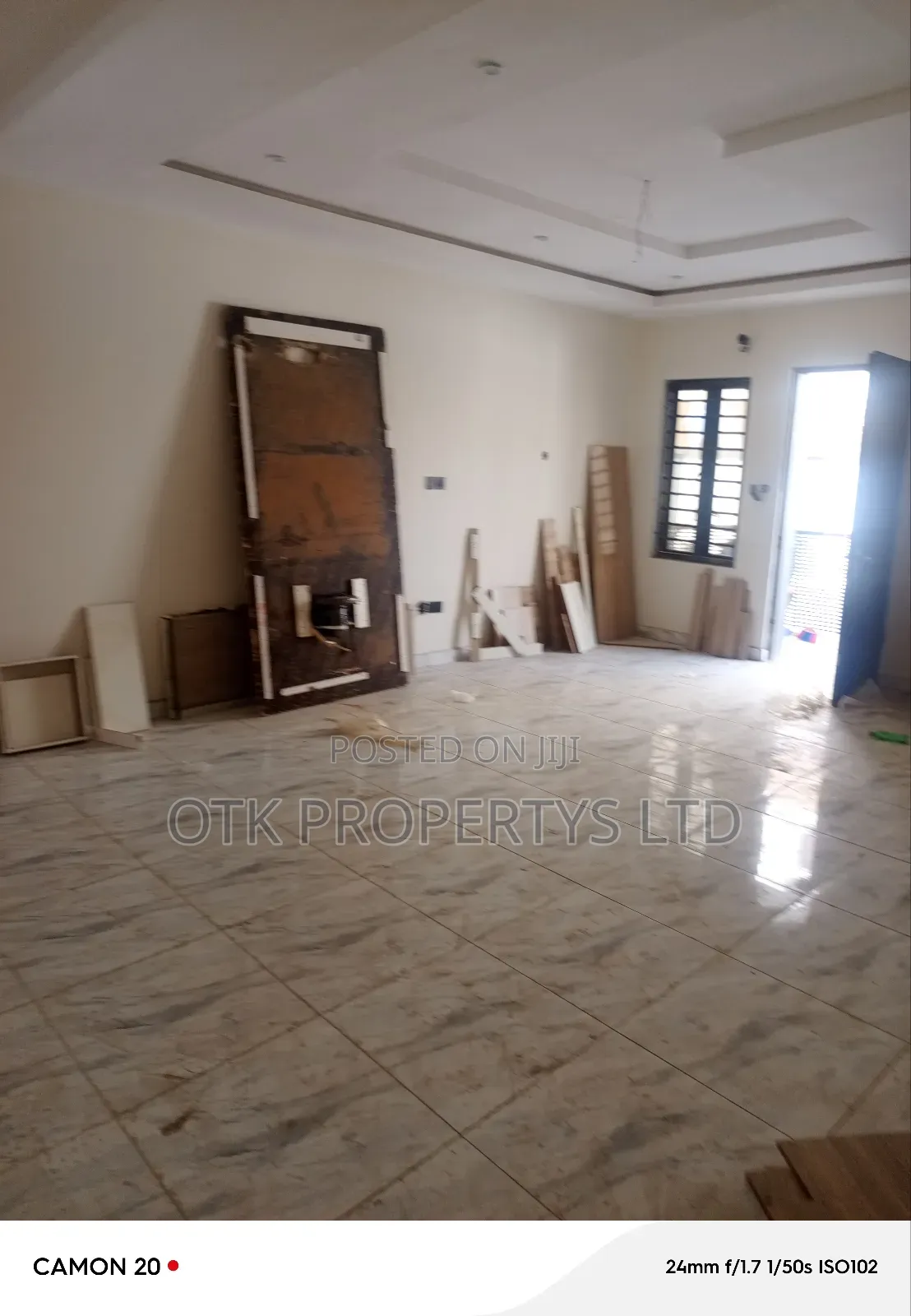 3bdrm Block of Flats in By Navy Quarters for sale in Jahi