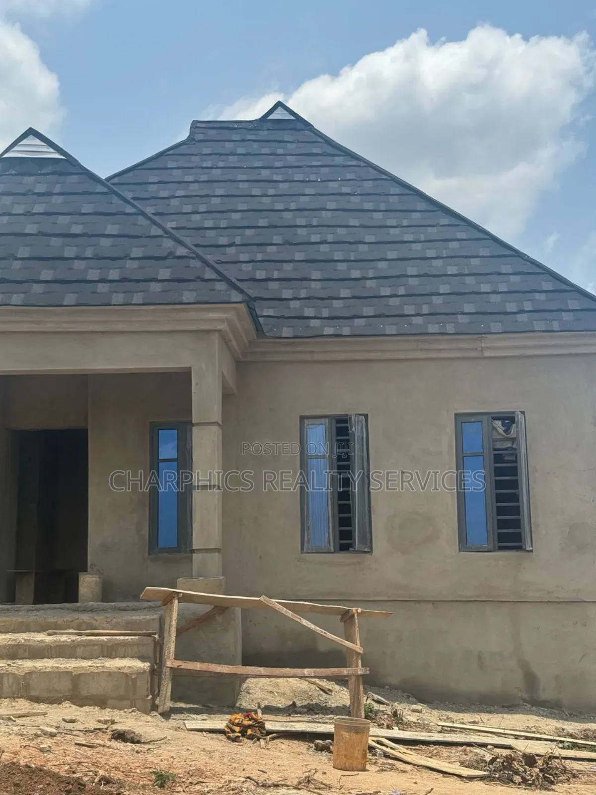 3bdrm Bungalow in Epe for sale in Epe