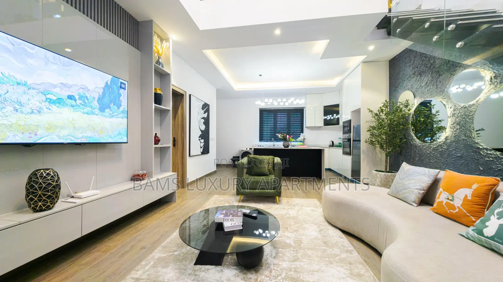 Refined Apartment Luxury 1 Bedroom Maisonette With Pool in Lekki