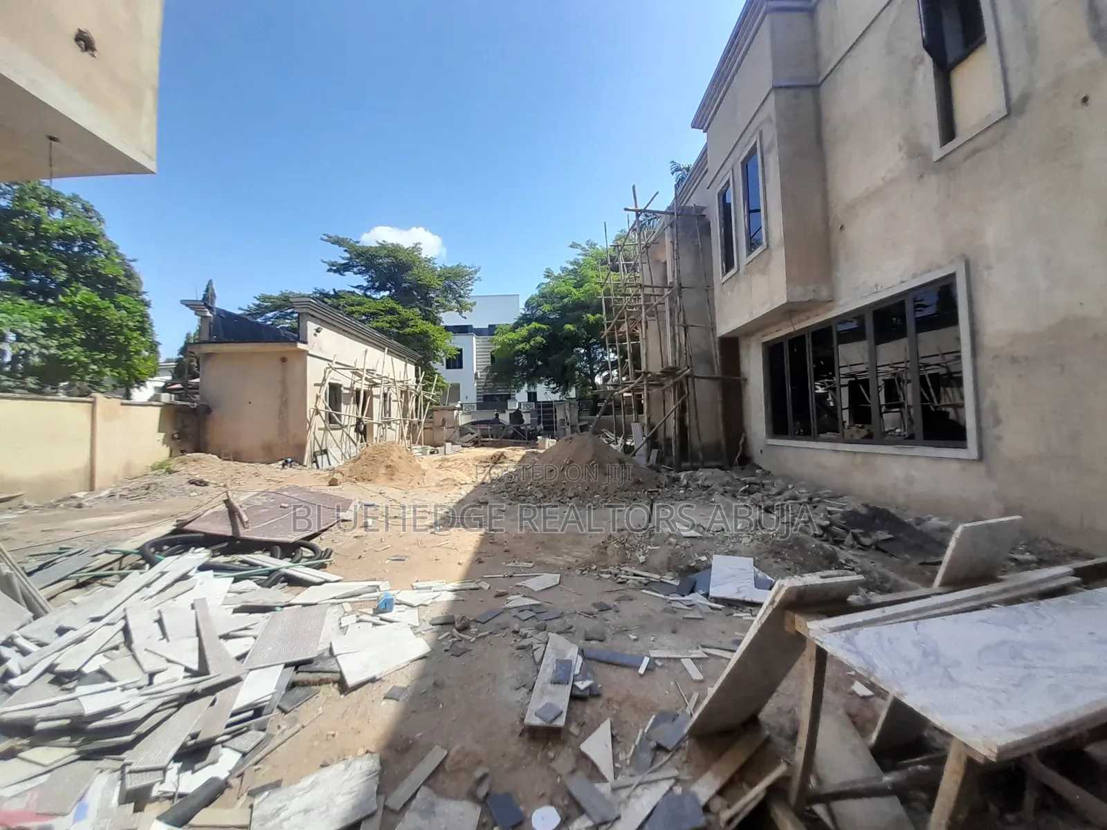 7bdrm Mansion in Asokoro for sale in Asokoro