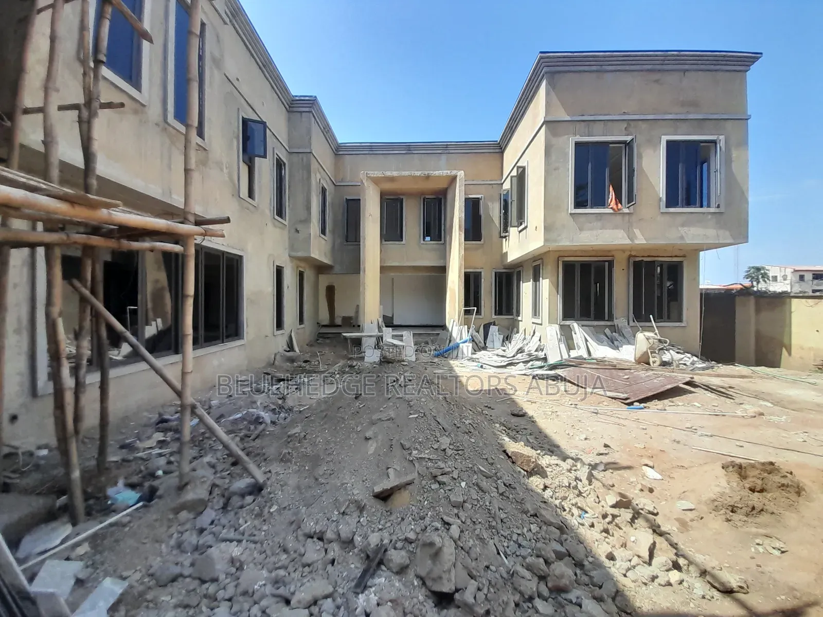 7bdrm Mansion in Asokoro for sale in Asokoro