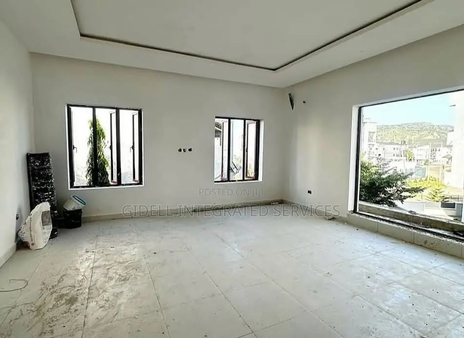 6bdrm Duplex in Jahi for sale in Jahi