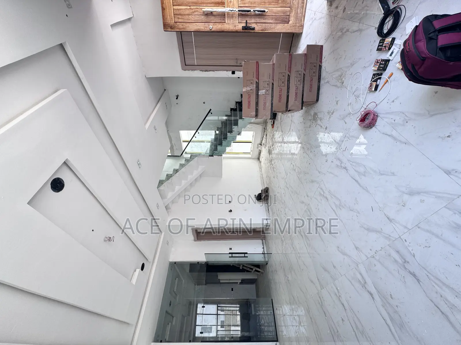 4bdrm Duplex in Chevron for sale in Chevron