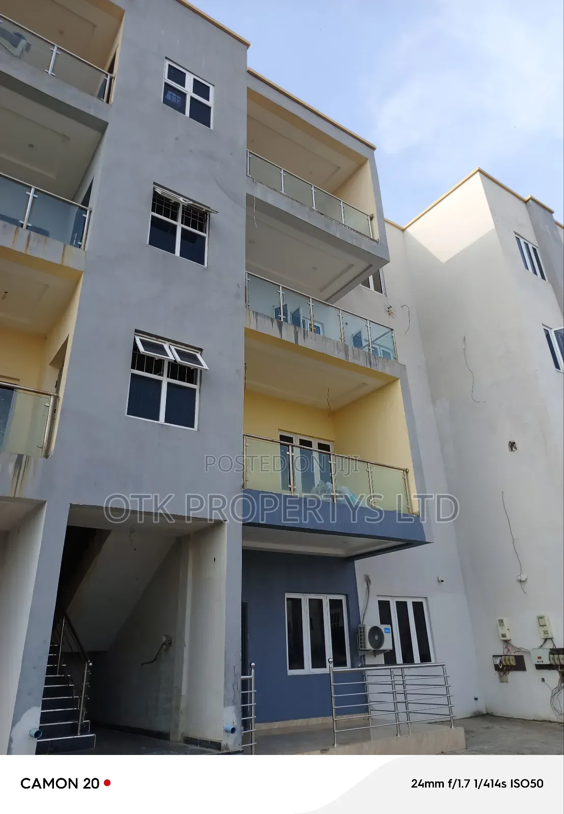 3bdrm Block of Flats in River Park Estate, Lugbe District for sale in Lugbe District