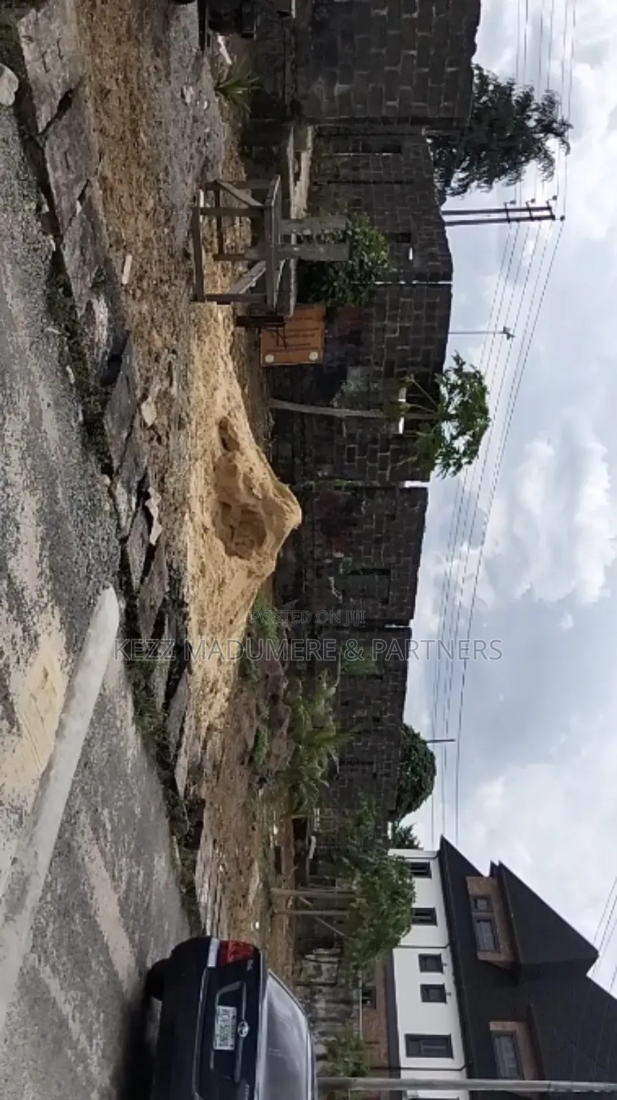 For Sale:600 SQMTS With Demolishable Structure at Nafbase Ph in Port-Harcourt