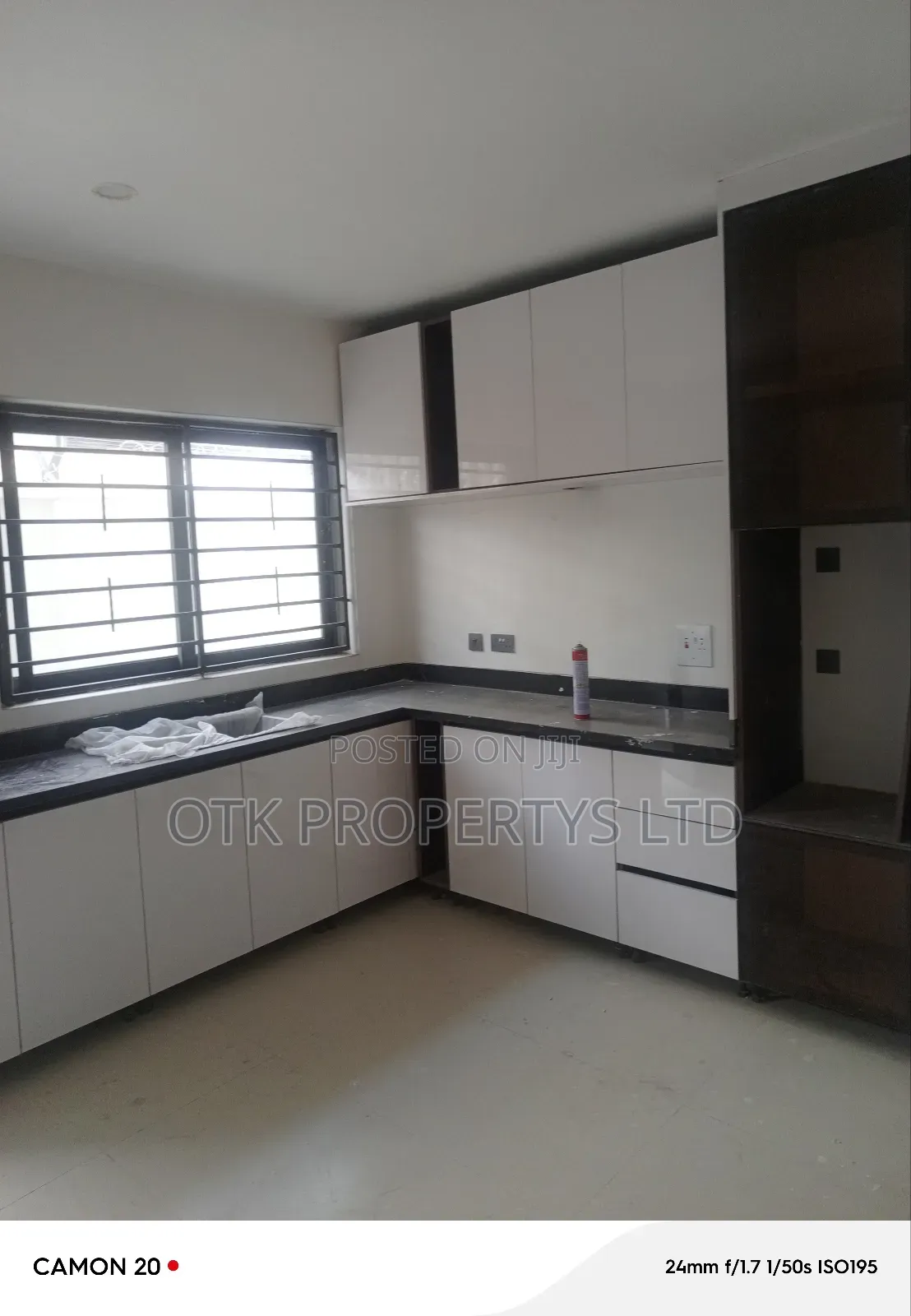 4bdrm Duplex in Navy'S Quarter, Jahi for sale in Jahi