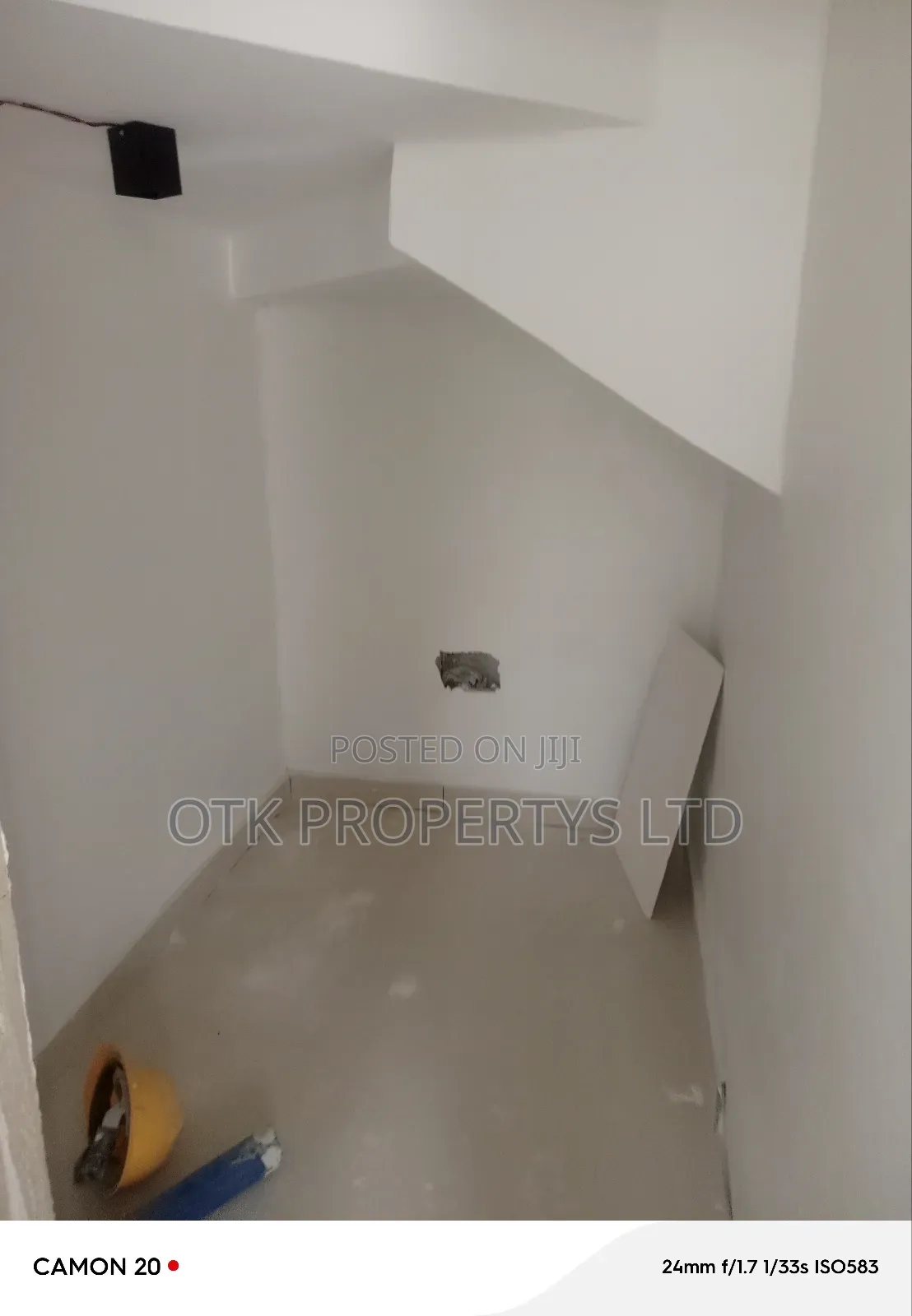4bdrm Duplex in Navy'S Quarter, Jahi for sale in Jahi