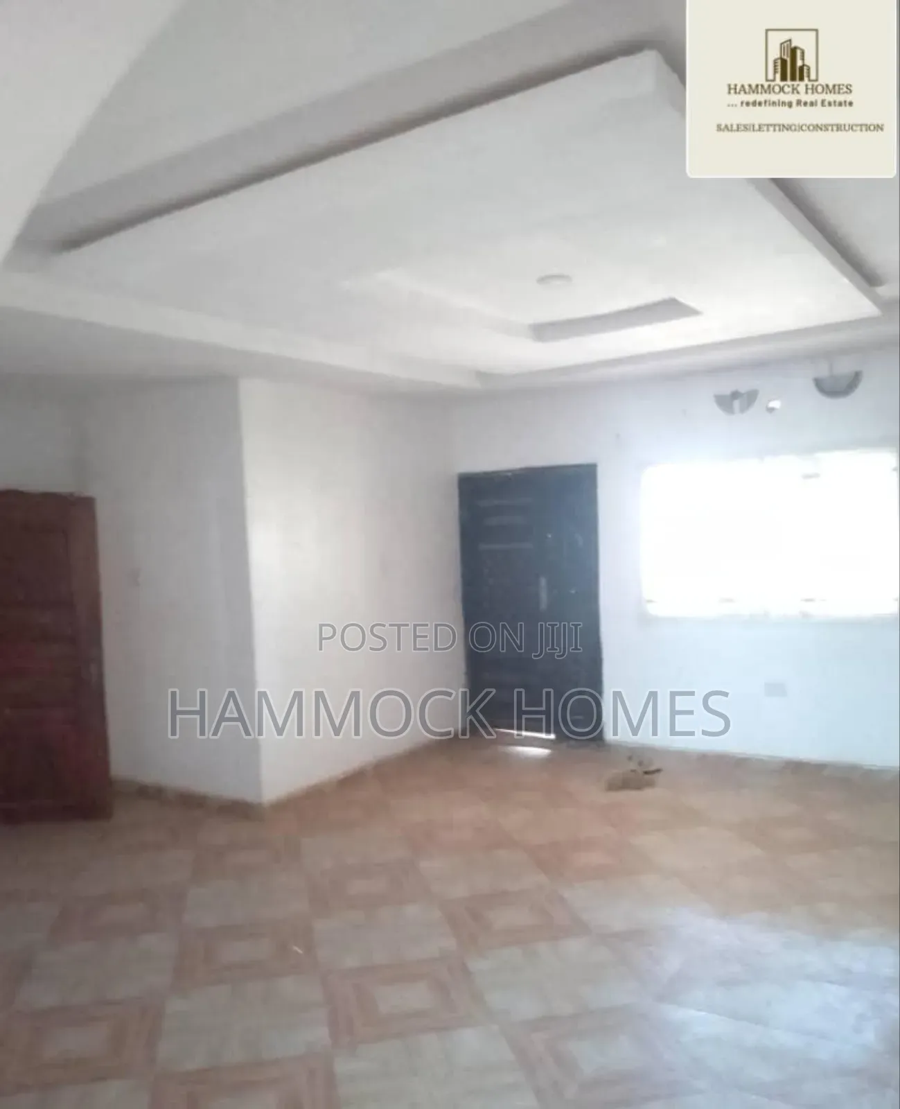 12bdrm Block of Flats in Ibadan for sale in Ibadan