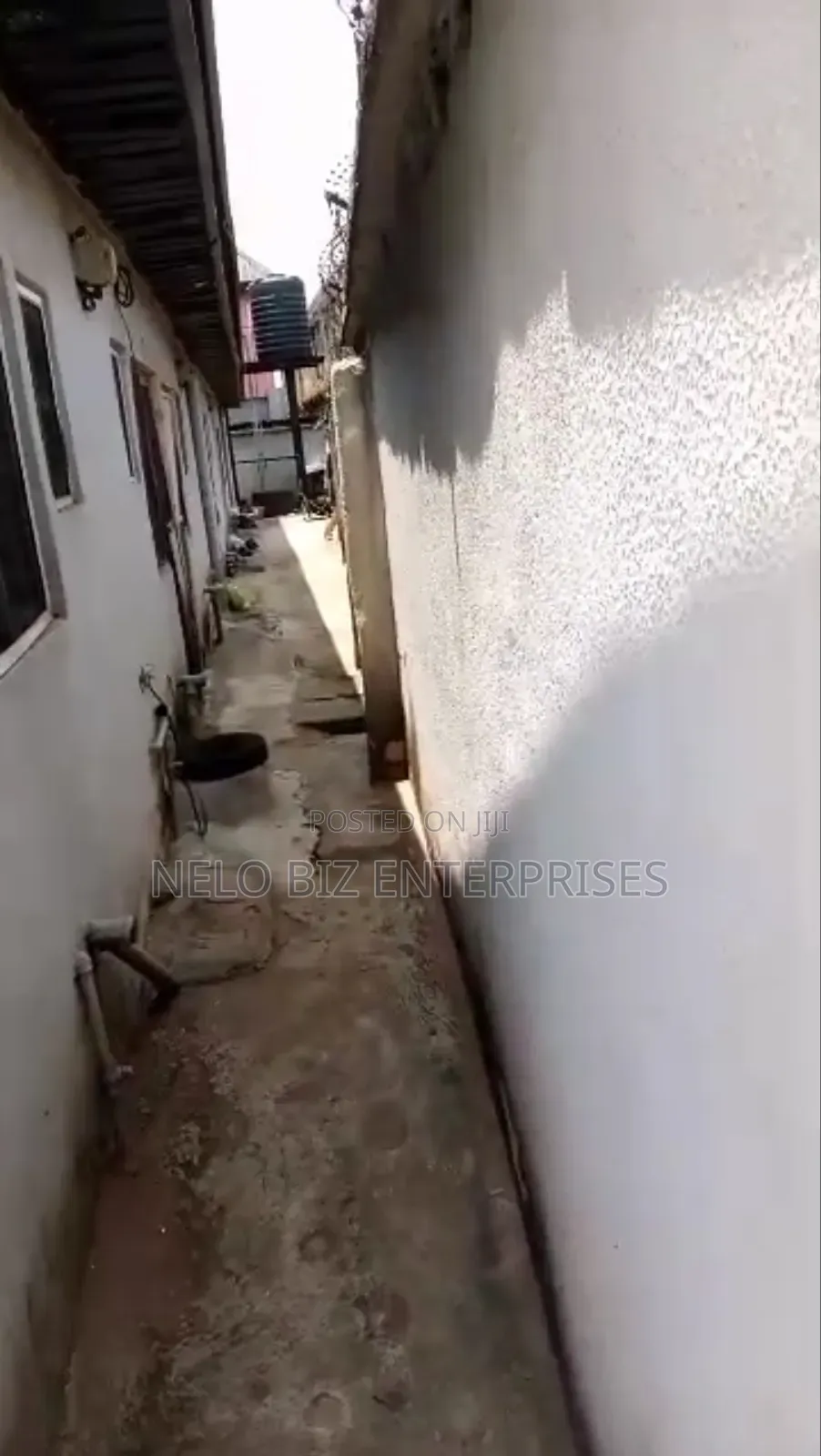 20bdrm Apartment in Owerri for sale in Owerri