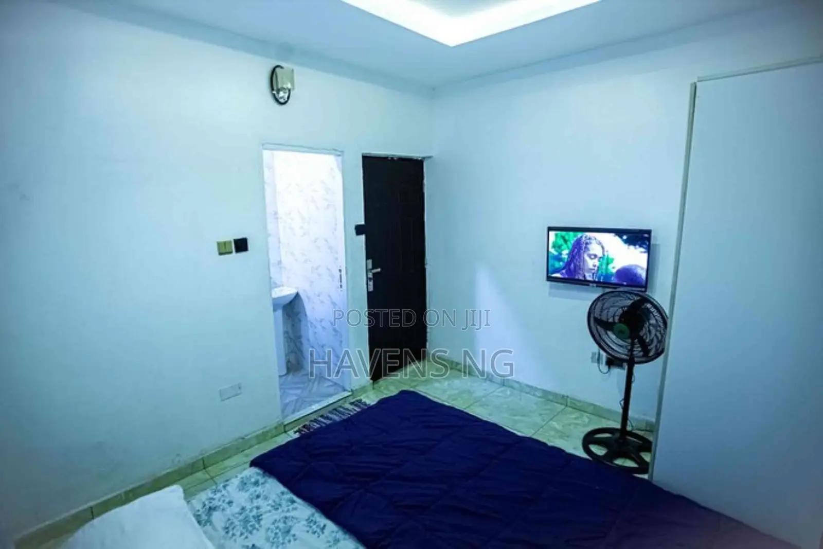 Exquisite 2-Bedroom Apartment in Millenuim/UPS