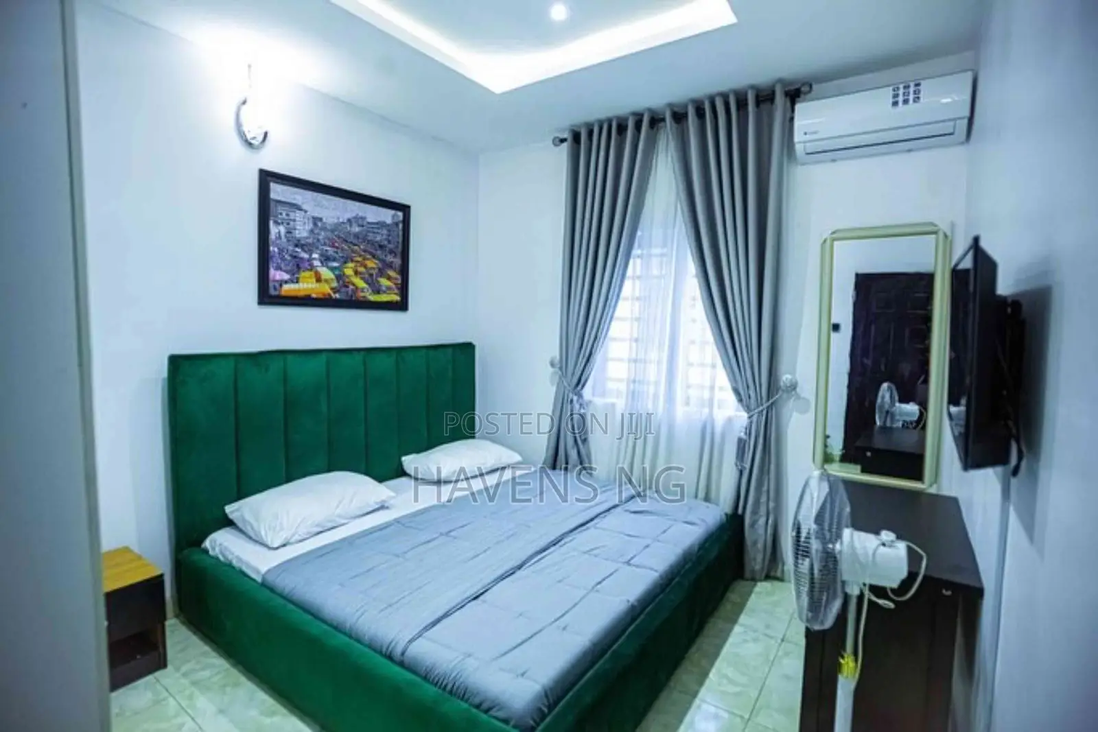 Exquisite 2-Bedroom Apartment in Millenuim/UPS