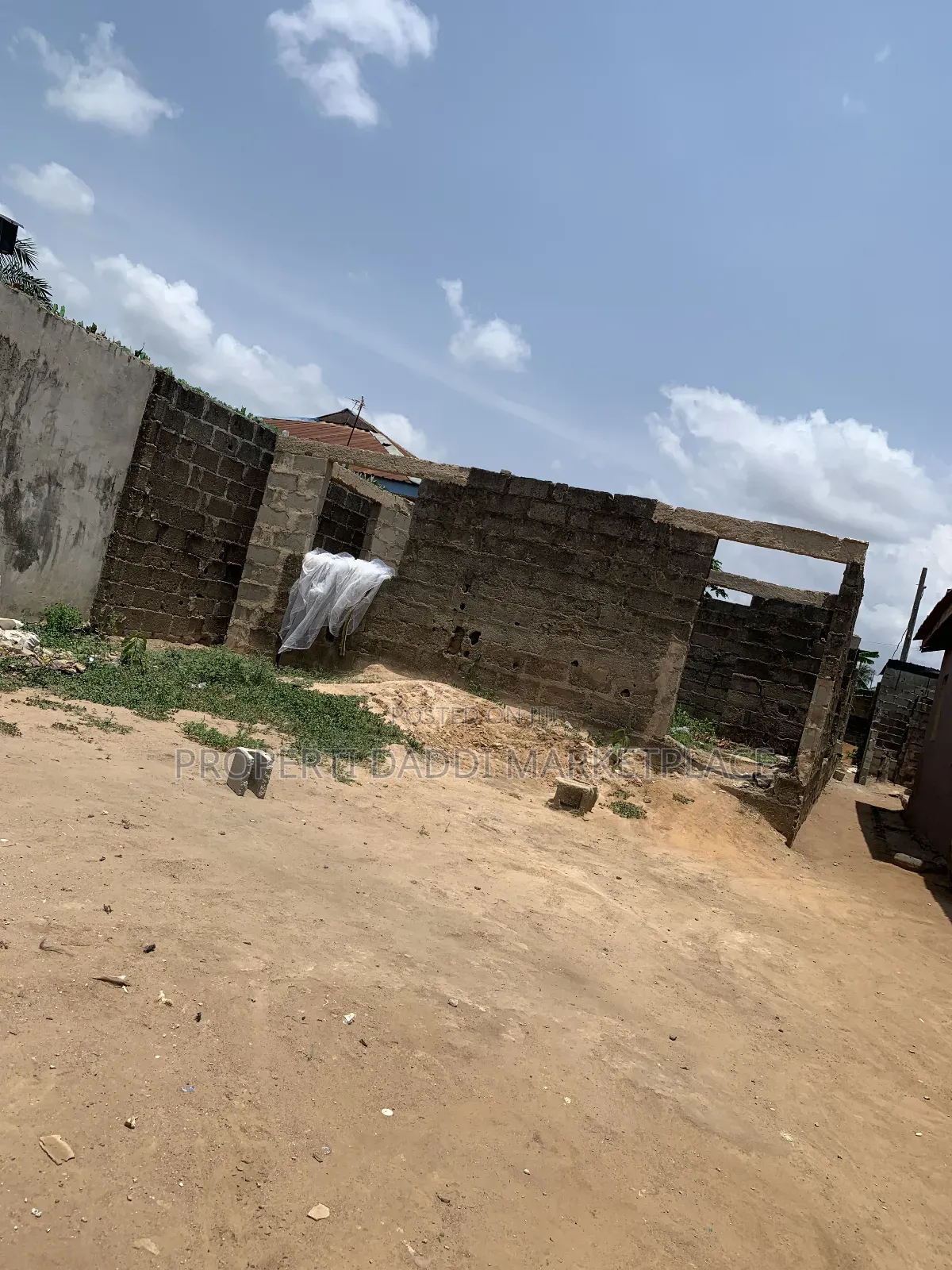 3bdrm Block of Flats in Ayobo for sale in Ayobo