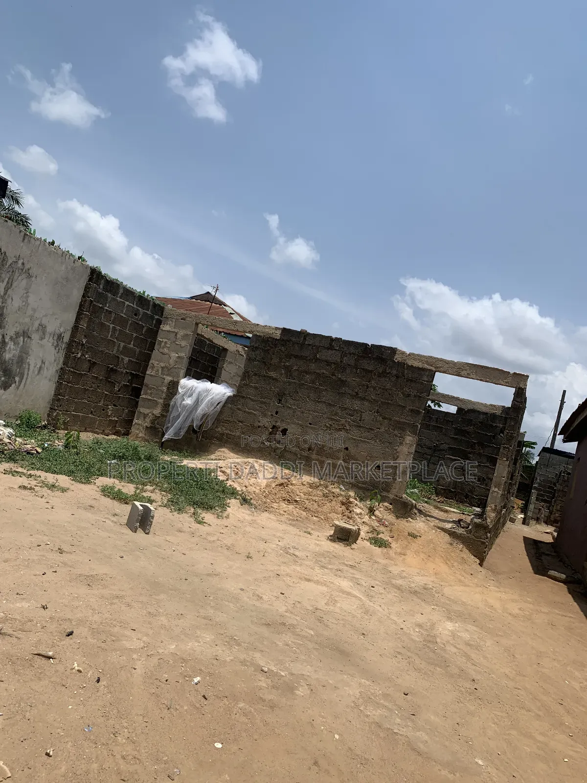 3bdrm Block of Flats in Ayobo for sale in Ayobo