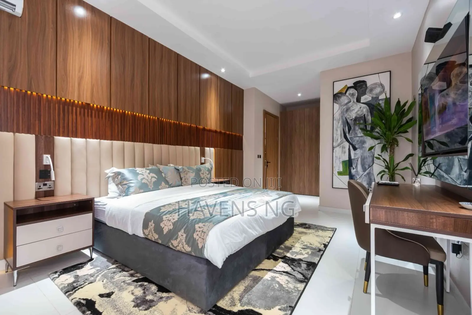 Luxury 2 Bedroom Apartment. in Lekki Phase 1