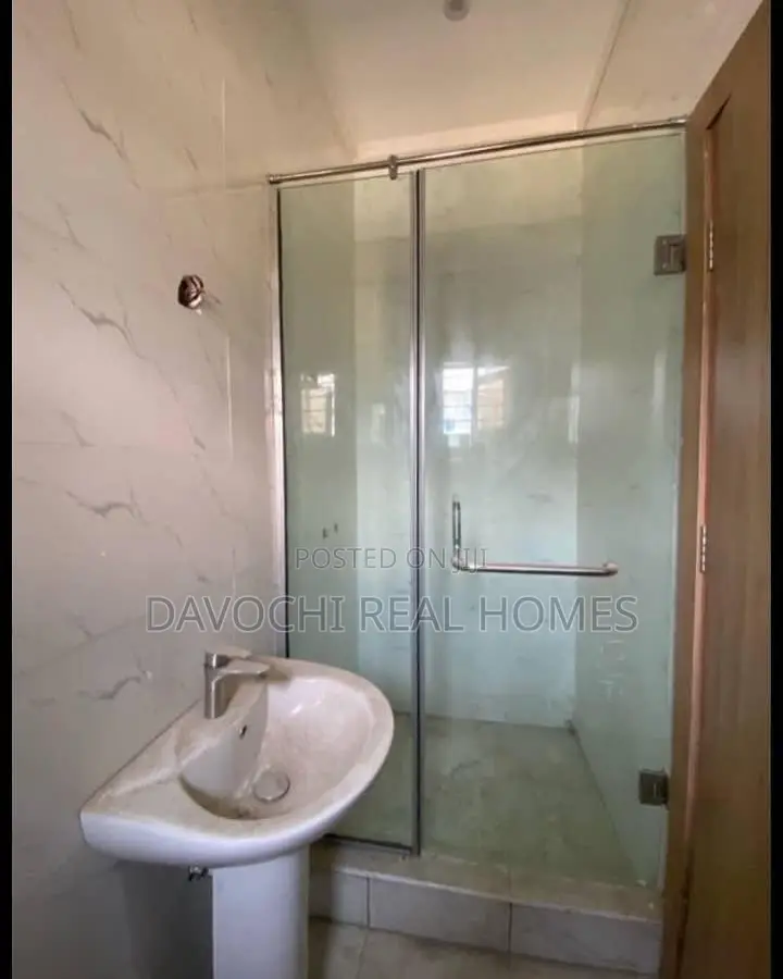 3bdrm Apartment in Ologolo for rent in Ologolo