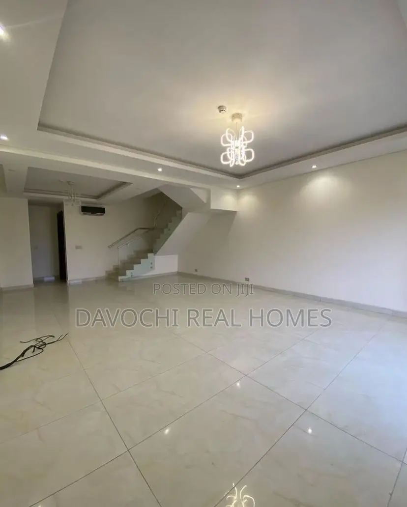 4bdrm Penthouse in Banana Island for rent in Banana Island