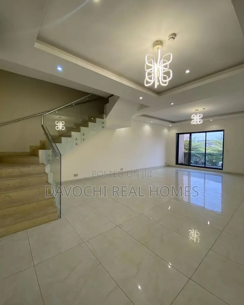 4bdrm Penthouse in Banana Island for rent in Banana Island