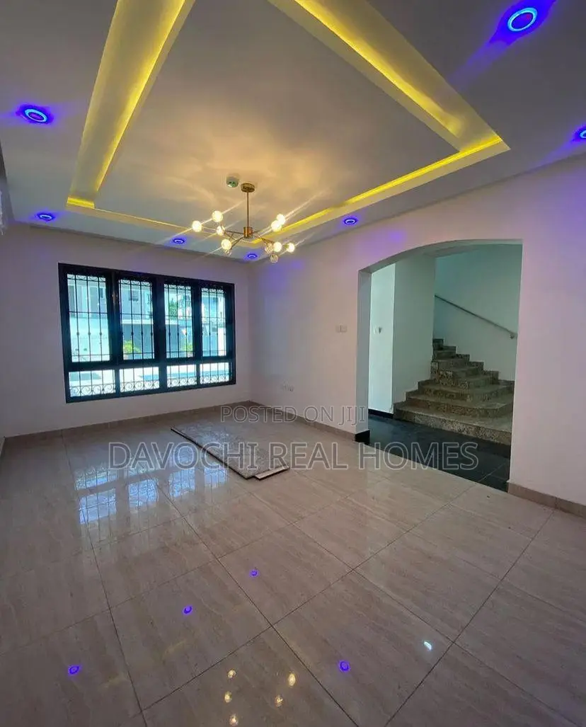 4bdrm Duplex in Banana Island for rent in Banana Island