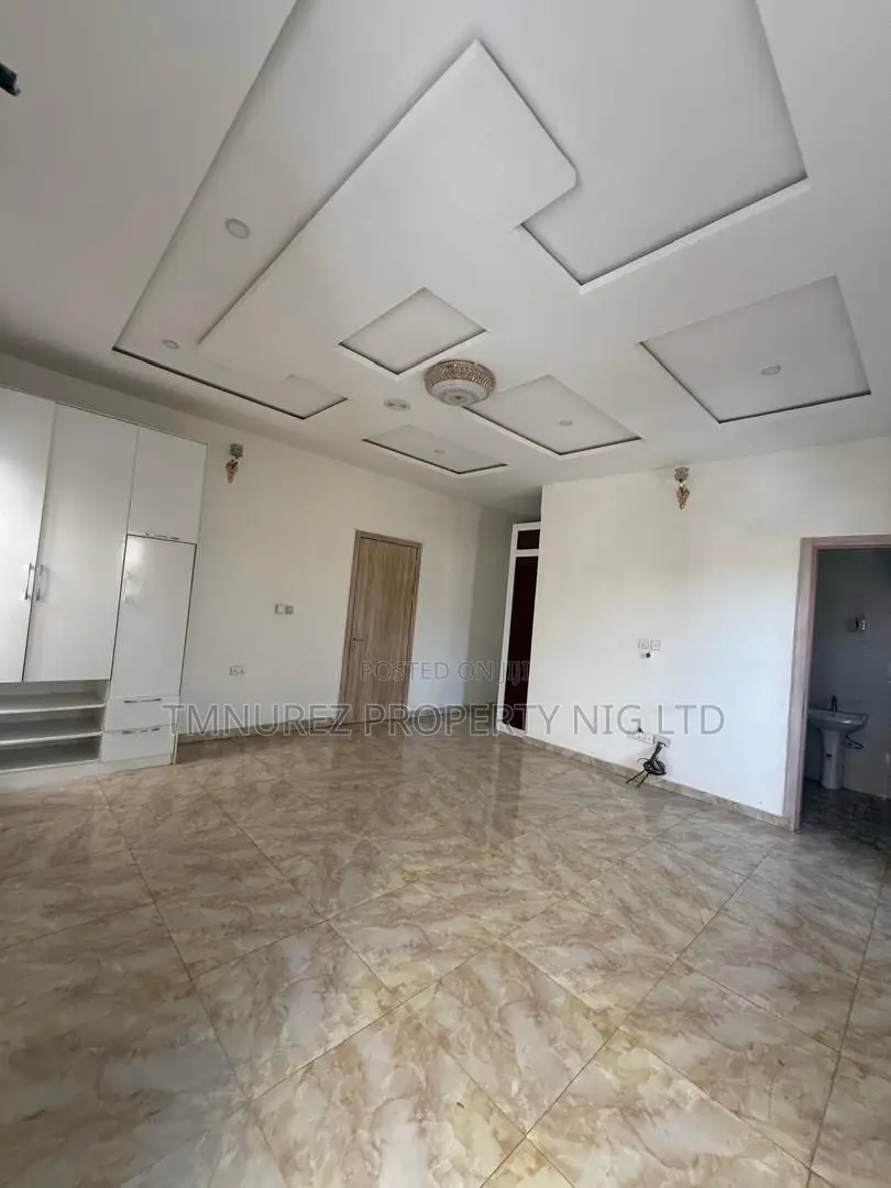 Studio Apartment in Agungi for rent in Agungi