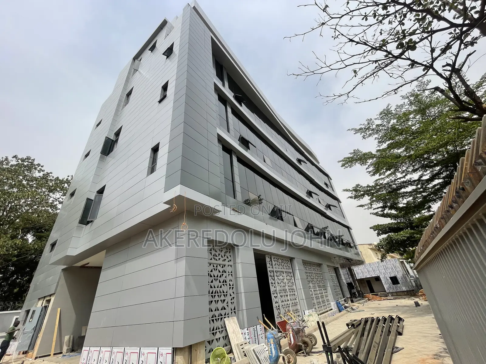 Commercial in Wuse 2