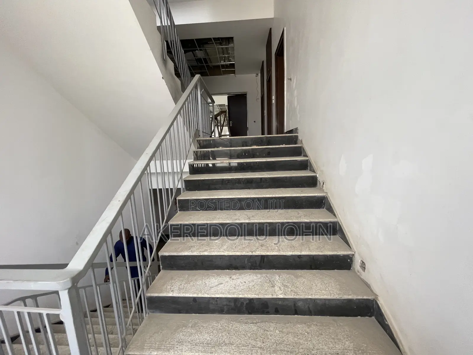 Commercial in Wuse 2