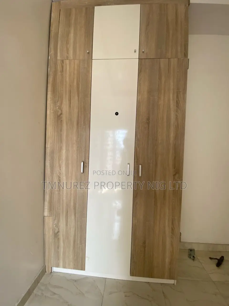 Studio Apartment in Royal Pine, Chevron for rent in Chevron