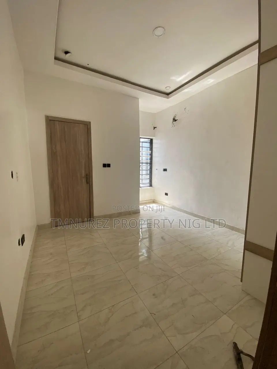 Studio Apartment in Royal Pine, Chevron for rent in Chevron