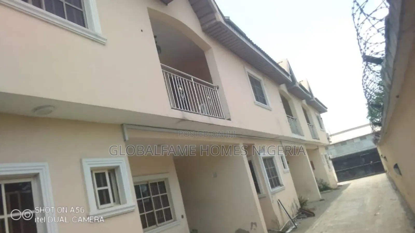 12bdrm Duplex in Otunla Lakowe Ibeju for sale in Lakowe