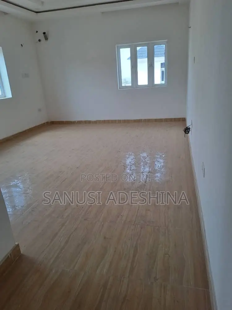 3bdrm Bungalow in Gwarimpa Extension, Gwarinpa for sale in Gwarinpa