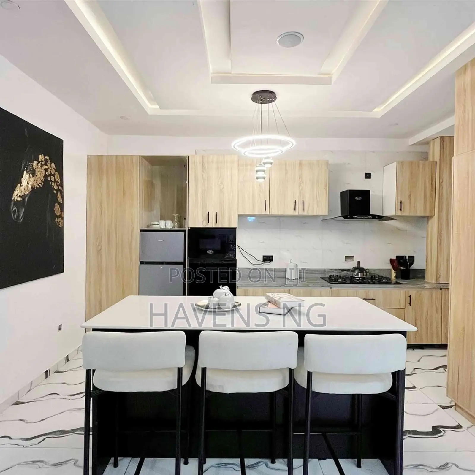 3-Bedroom Smart Home in Lekki, Book 7 Nights, Get 1 Free! in Lekki Phase 1
