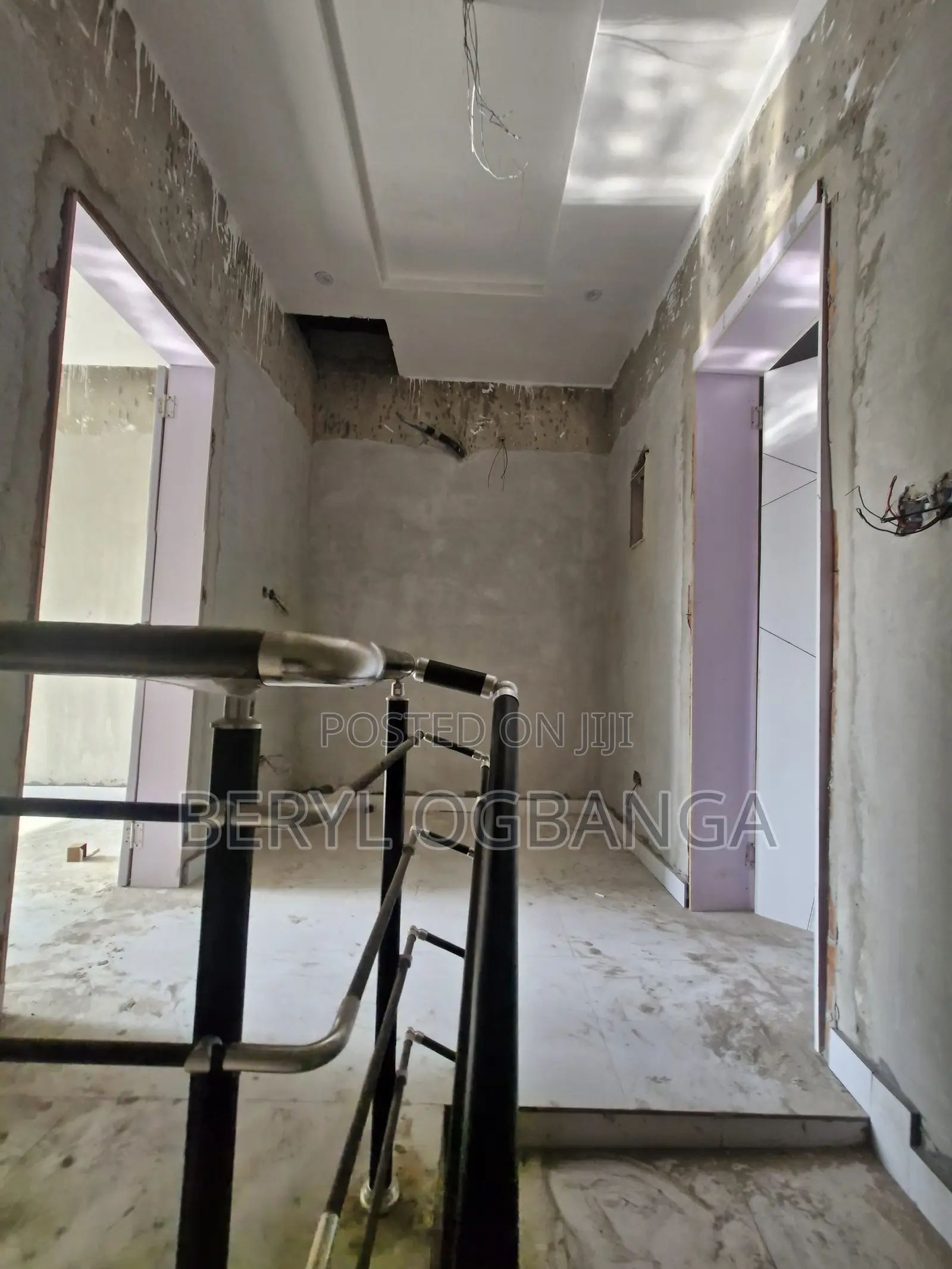 2bdrm Townhouse/Terrace in Ikota for sale in Ikota