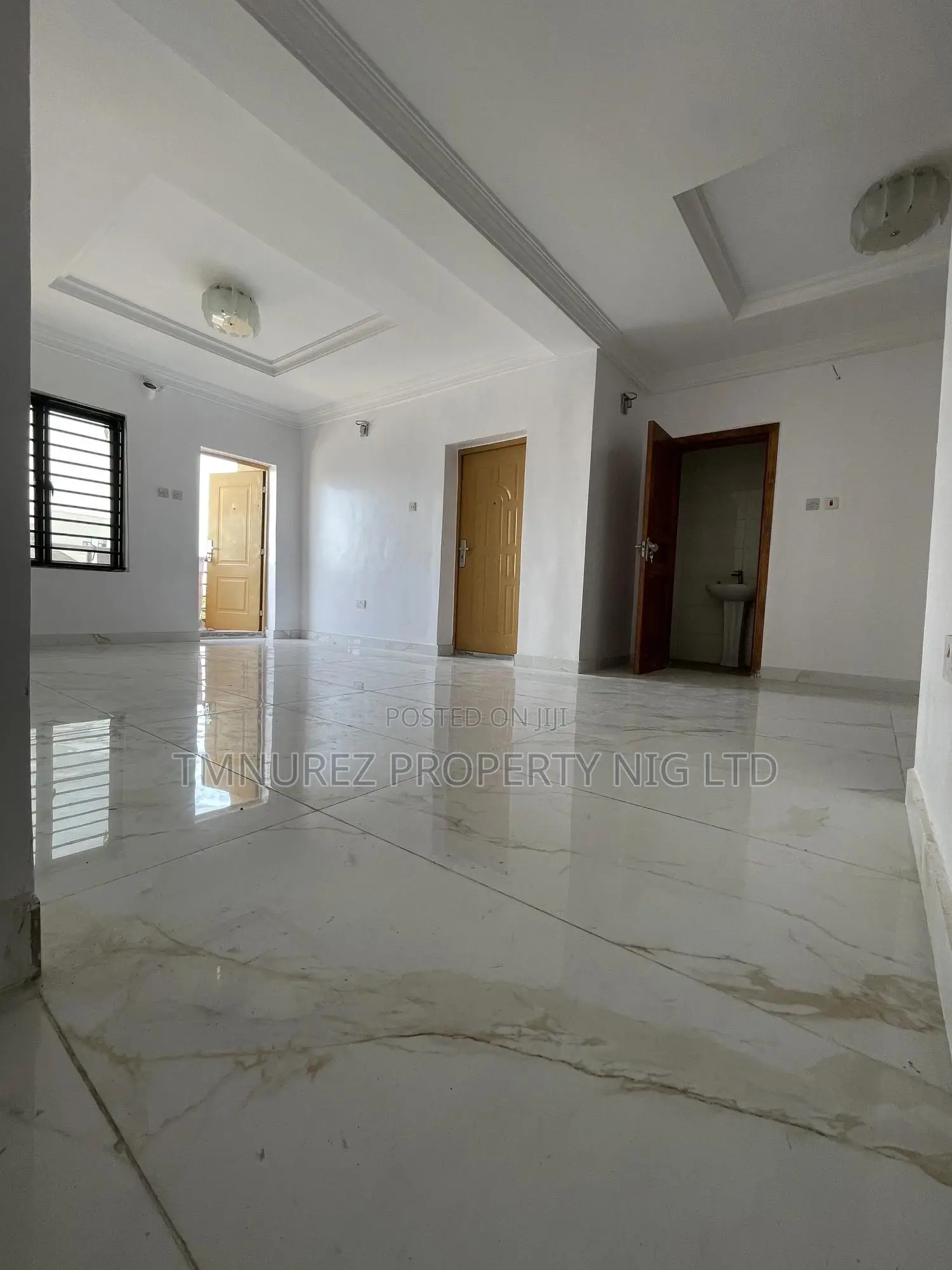 3bdrm Apartment in Lekki Phase1 for rent in Lekki Phase 1