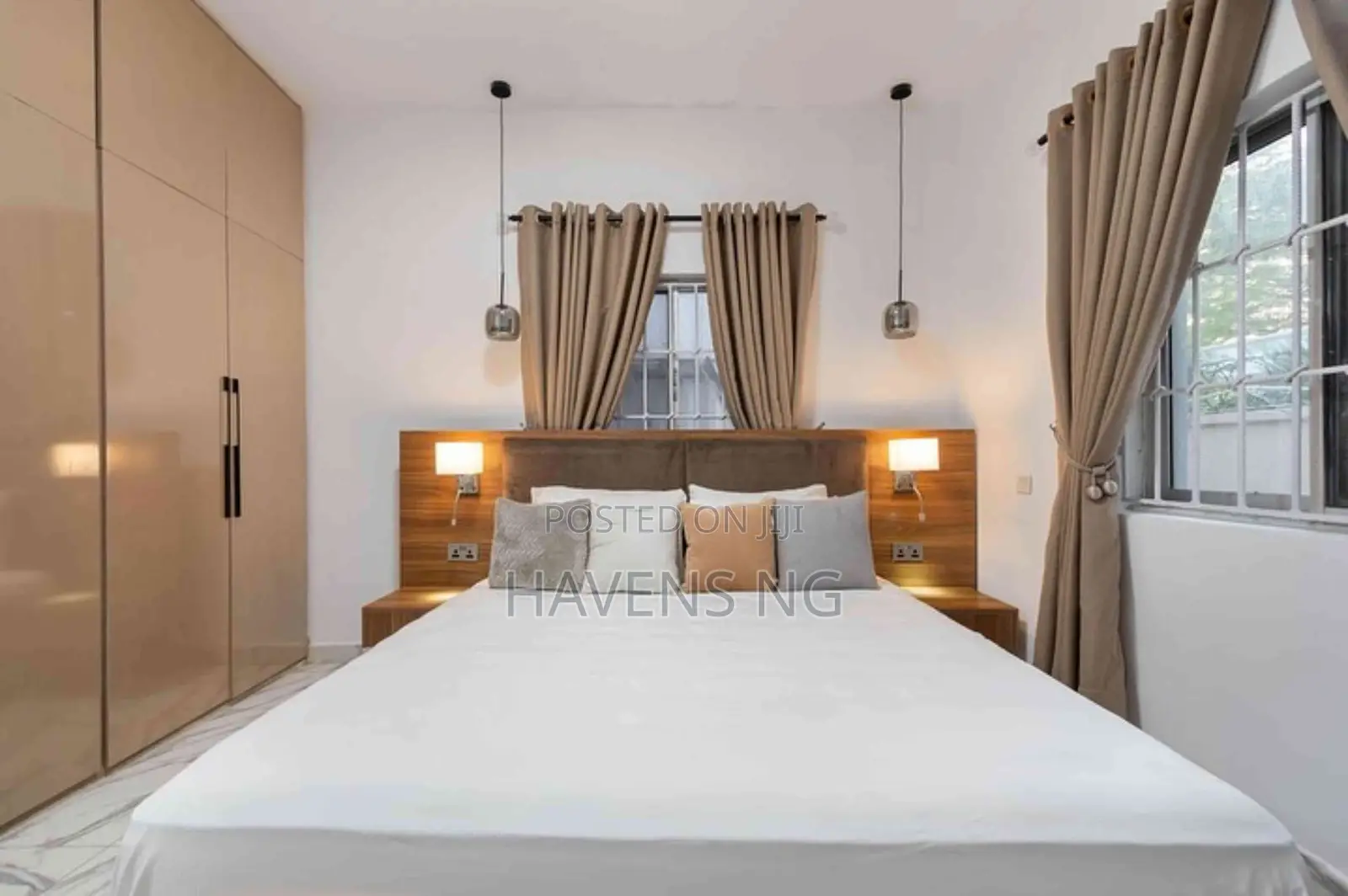Luxury 3-Bedroom Waterfront Apartment in Lekki in Lekki Phase 1
