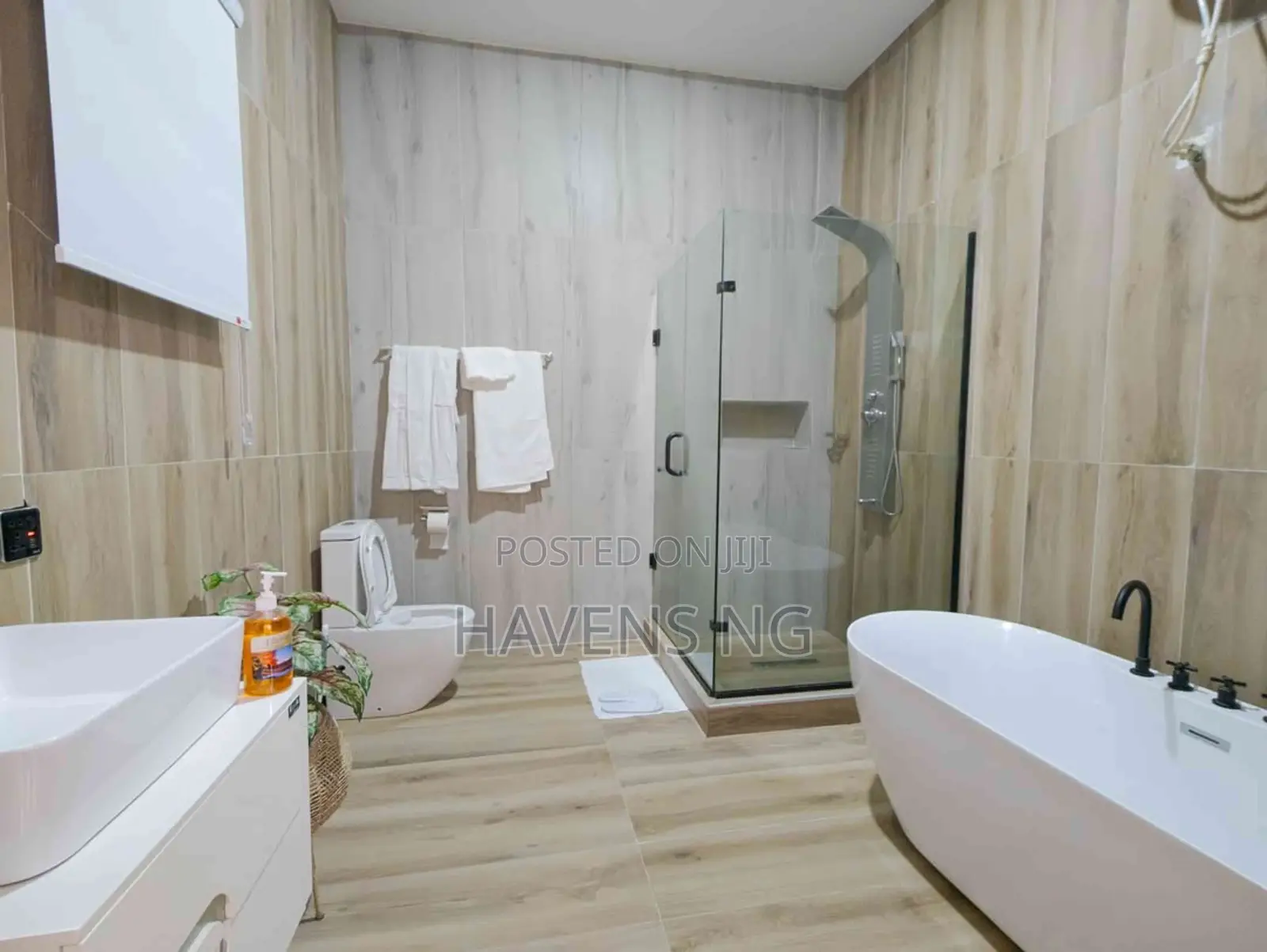 Luxury 4-Bedroom Duplex in Ikate With Private Rooftop in Ikate