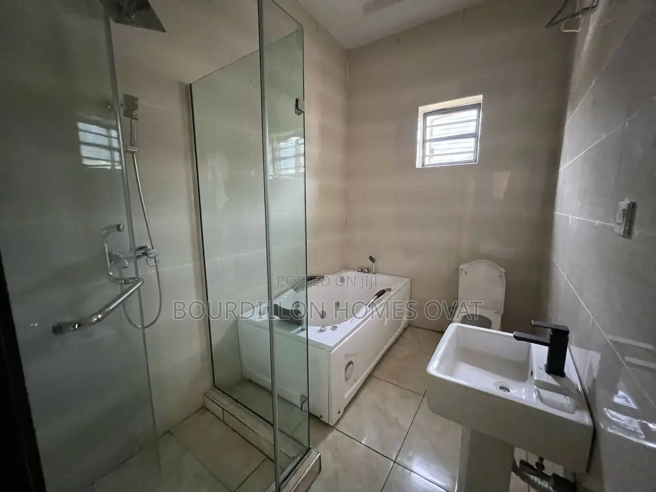 4bdrm Duplex in Lekki for rent in Lekki