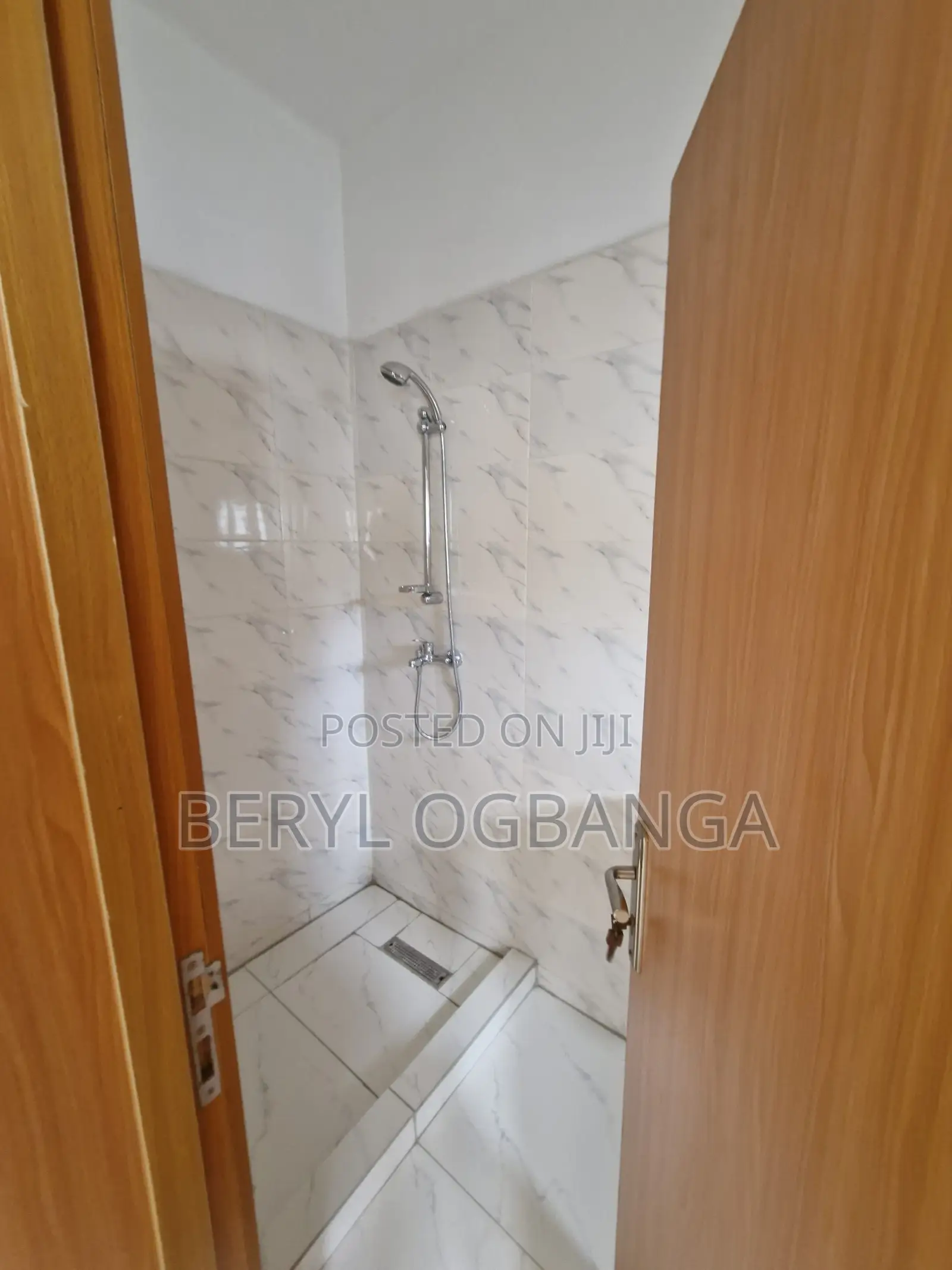 4bdrm Duplex in Oral Estate, Lekki Phase 2 for sale in Lekki Phase 2
