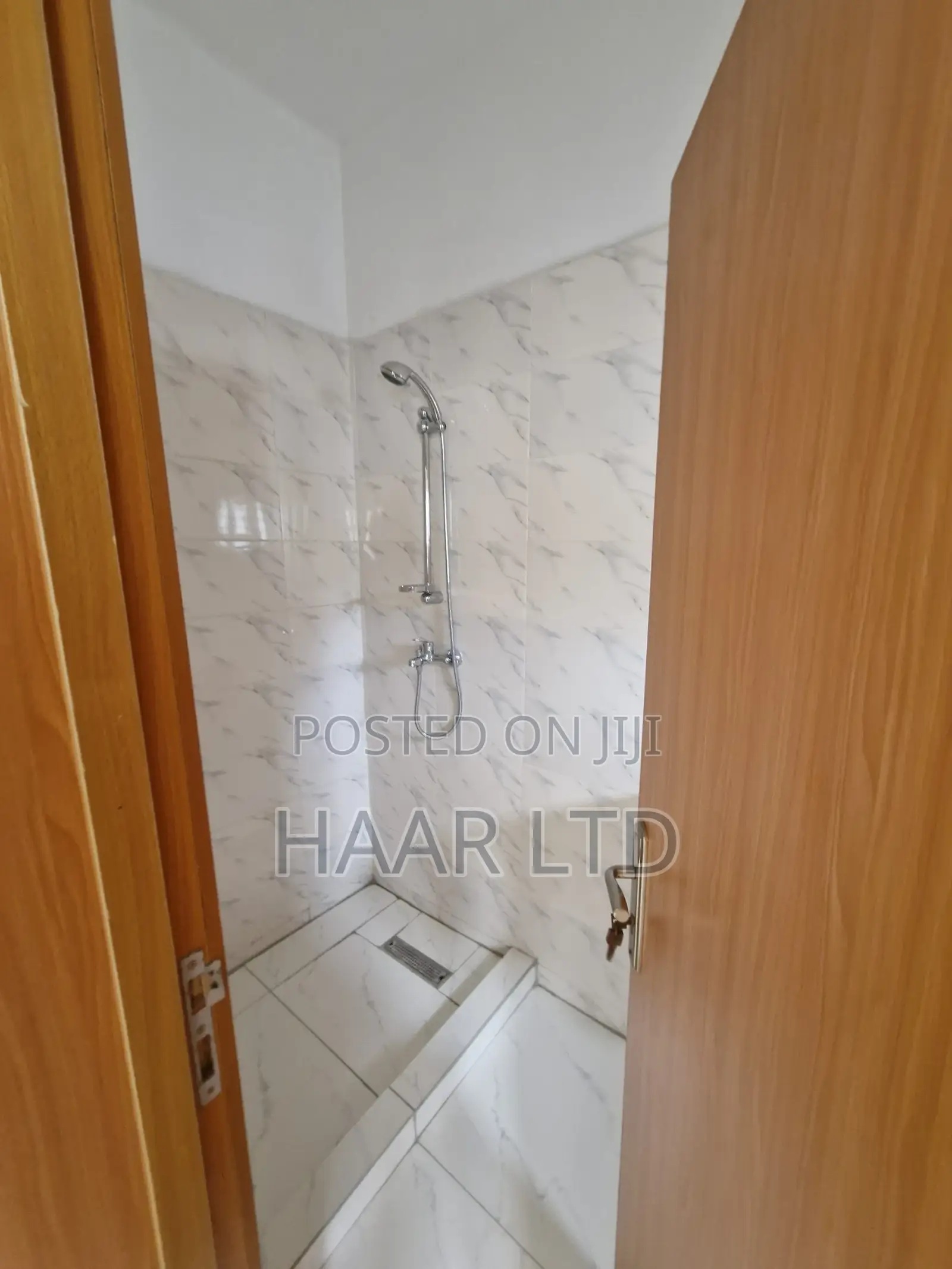 4bdrm Duplex in Oral Estate, Lekki Phase 2 for sale in Lekki Phase 2