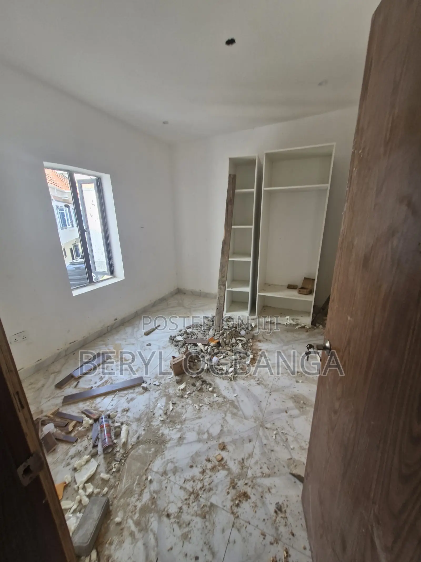4bdrm Duplex in Ikota for sale in Ikota